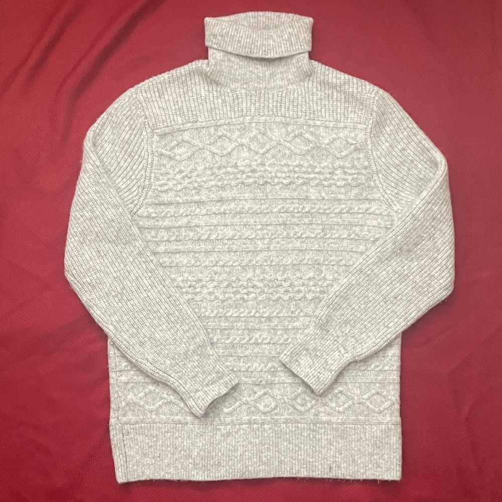 Express Light Gray Turtleneck Sweater